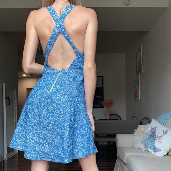 Brandy Melville dress - Picture 2 of 3